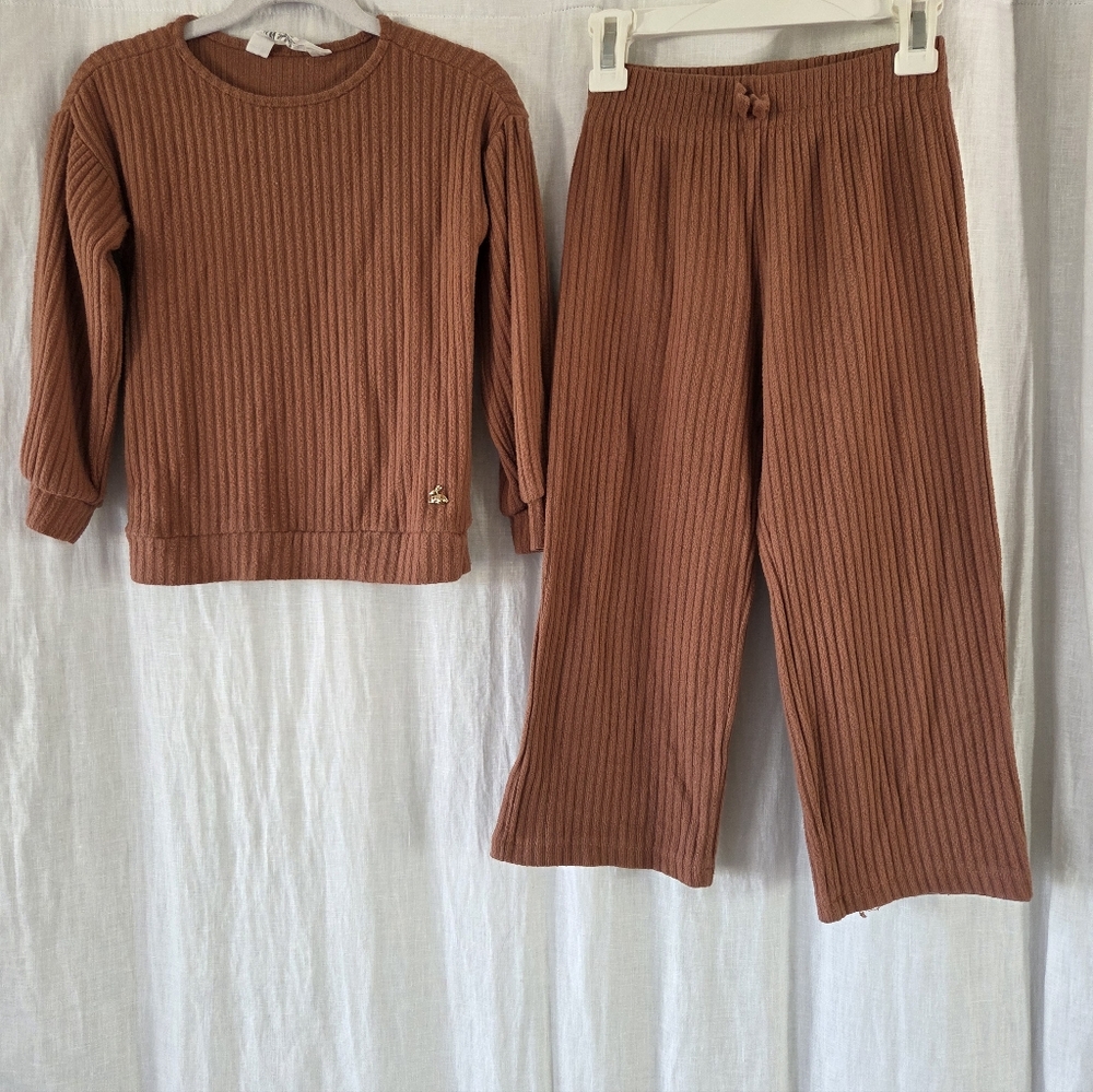 H&M | Brown Ribbed Sweatpants & Top Set